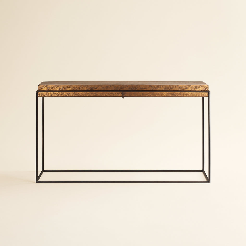 Console Dover