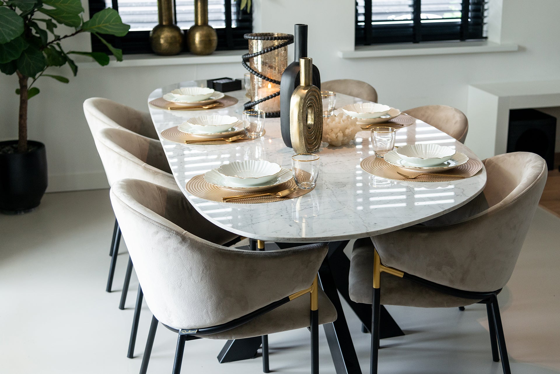 7672+S4578_KHAKI_VELVET+VA-0245+-VA-0246+WL-0130+-CL-0009+-VA-0231+-VA-0232+SETTING_3.jpg