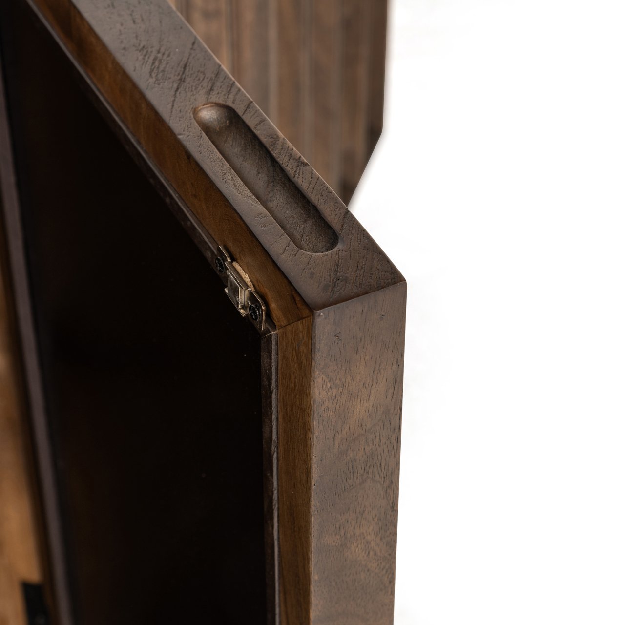 Dressoir Bryant brown