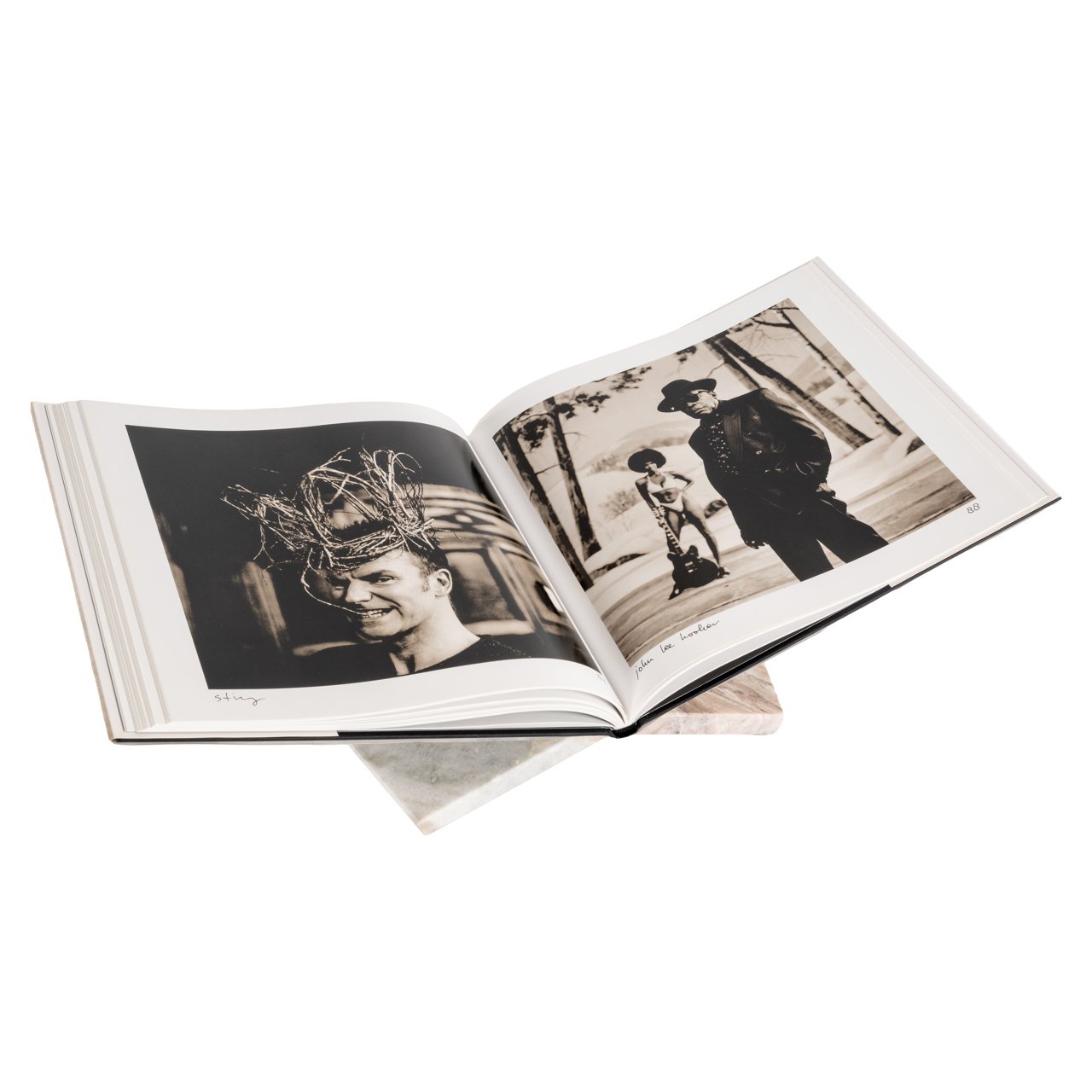 Boekenstandaard Belicia Blush Beige