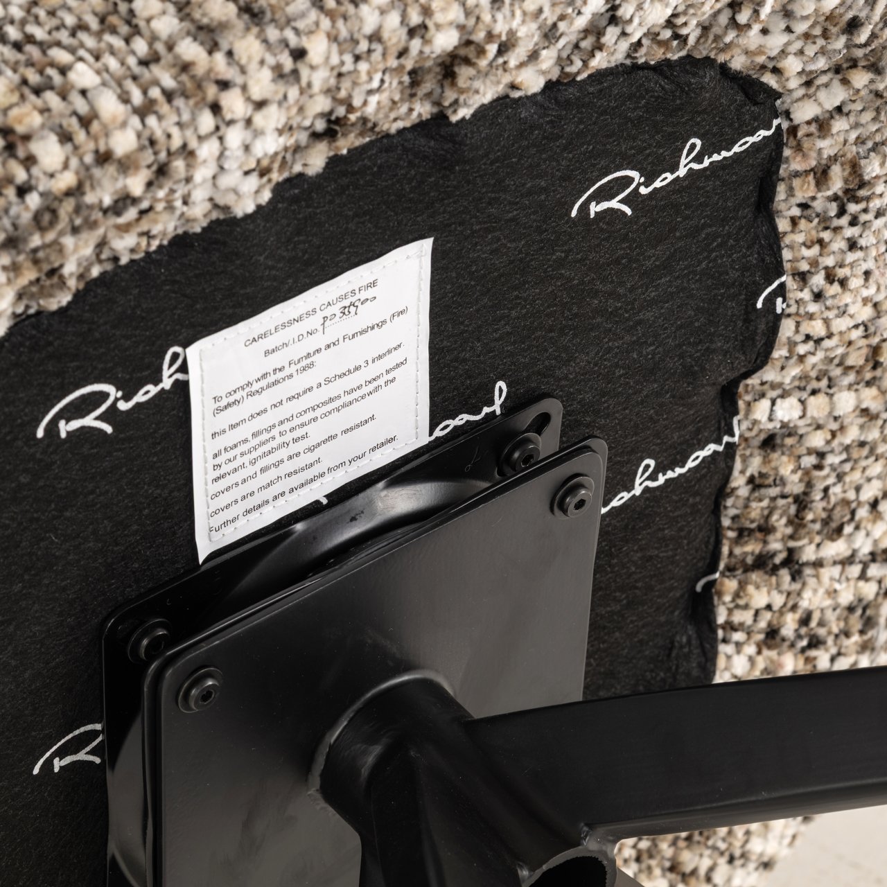 Eetkamerstoel Serenity Brown Omara Swivel Fire Retardant